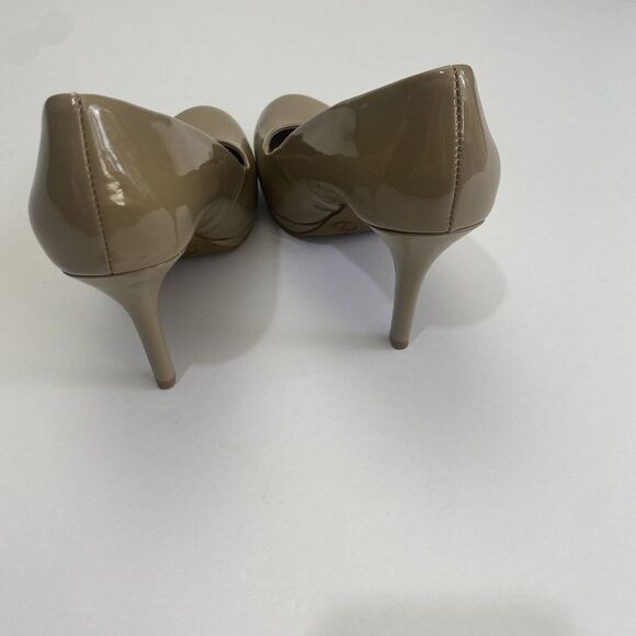 Merona Women’s Heels 7 Dress Stiletto PumpsTan Faux Leather Slip‎ On Almond Toe - Picture 13 of 16